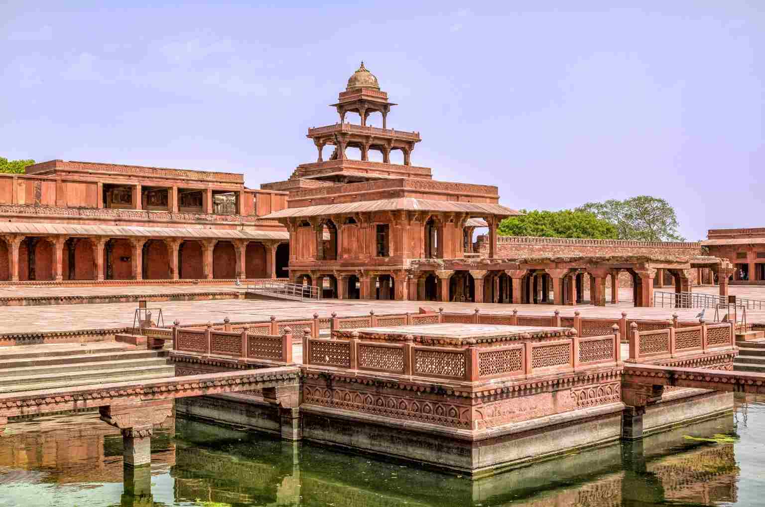 Fatehpur Sikri: A Royal City Frozen In Time