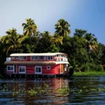 Kerala backwaters seasonal travel tips South India tour guide